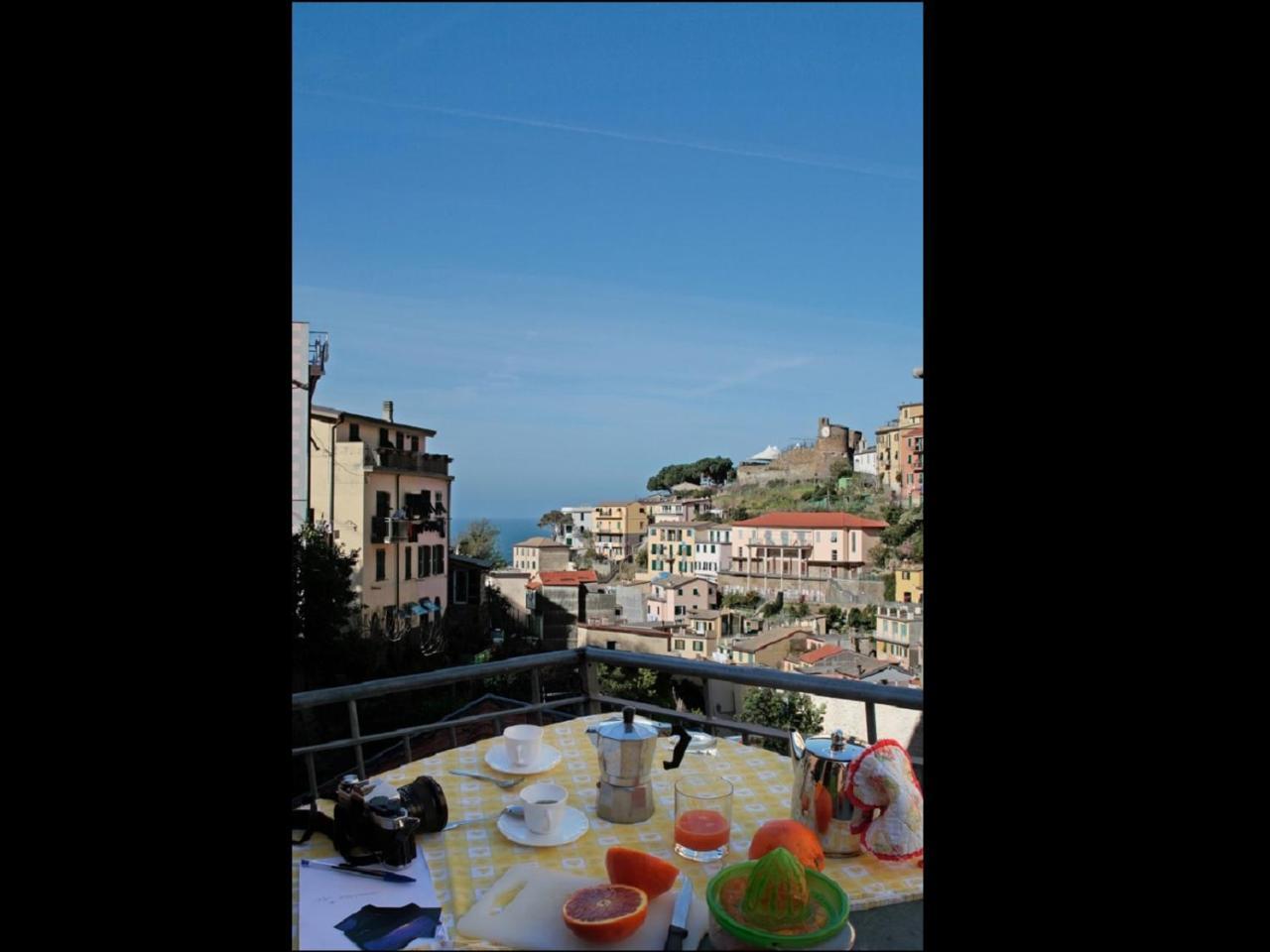Appartamento Carruggio Riomaggiore Esterno foto