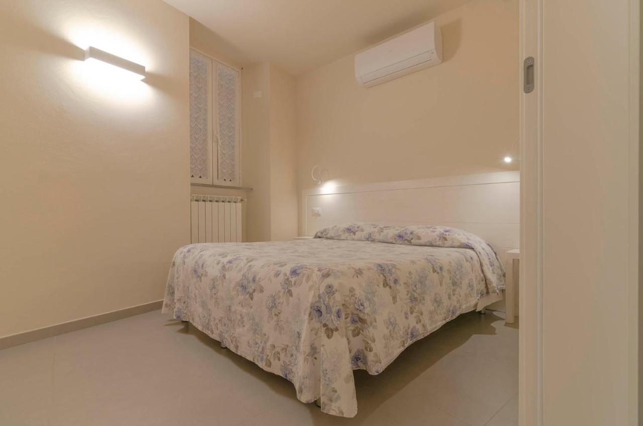Appartamento Carruggio Riomaggiore Esterno foto
